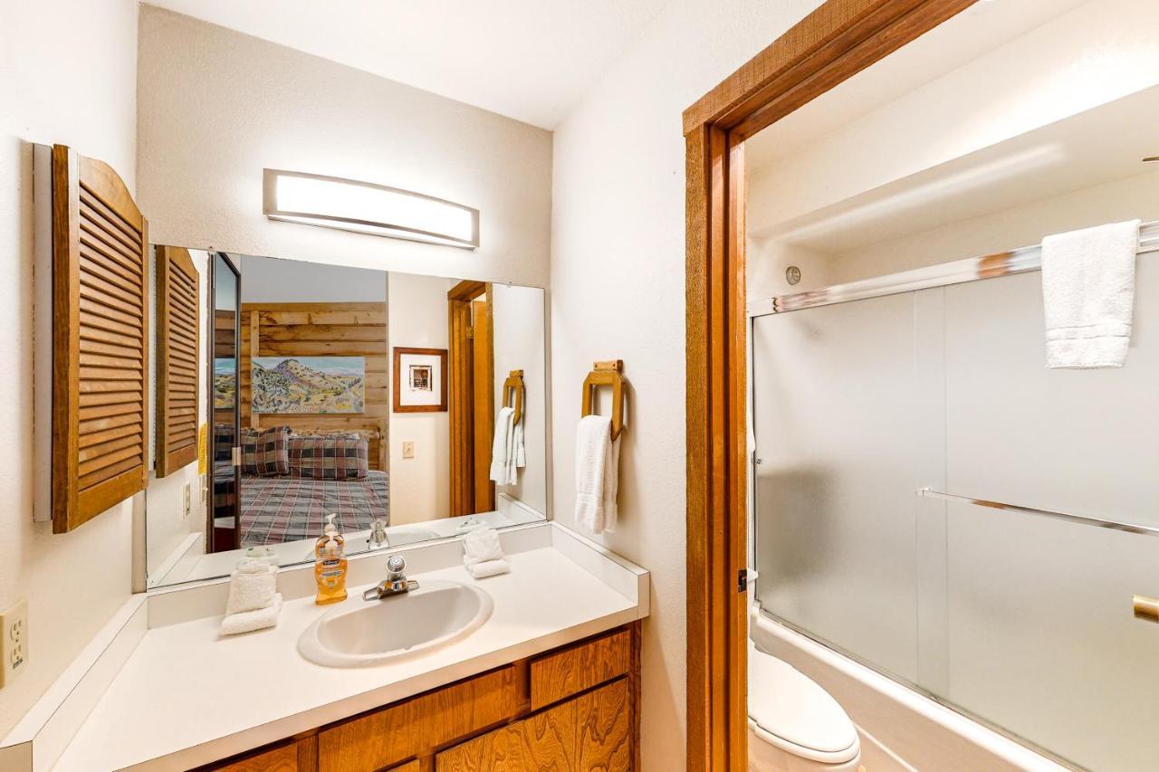 Huntington Lake Condo 92 Lakeshore المظهر الخارجي الصورة
